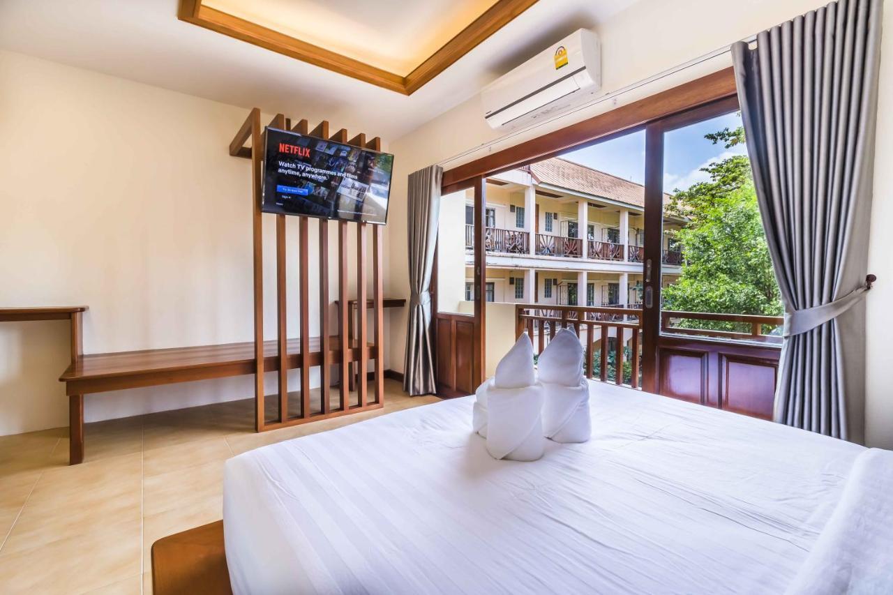 Wyh Hotels Koh Tao Exteriör bild